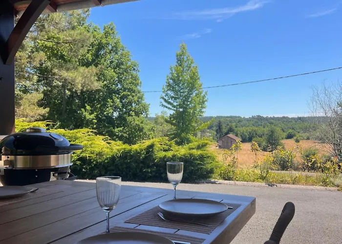 בית נופש Le Soleil D'eyraud *