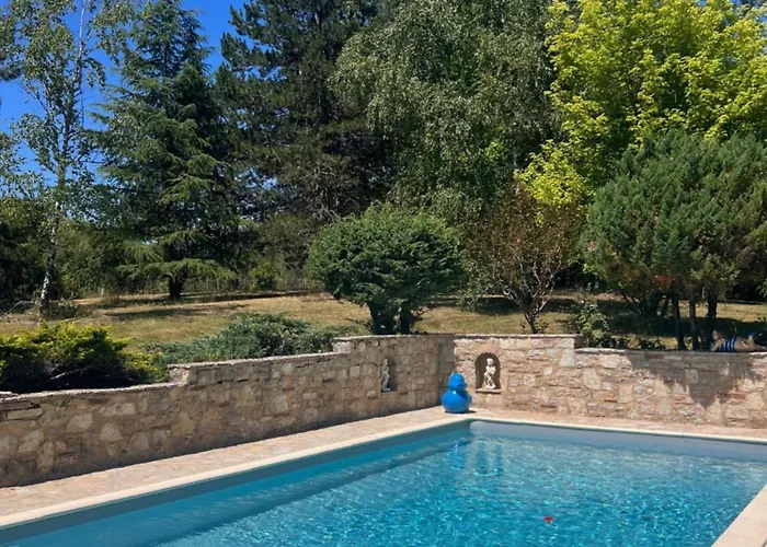 בית נופש Le Soleil D'eyraud *